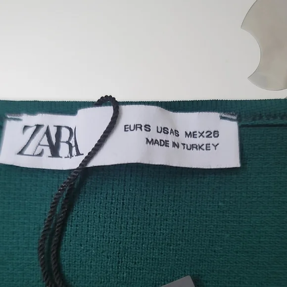 Teal Long Sleeve Crop Top - Picture 2 of 2